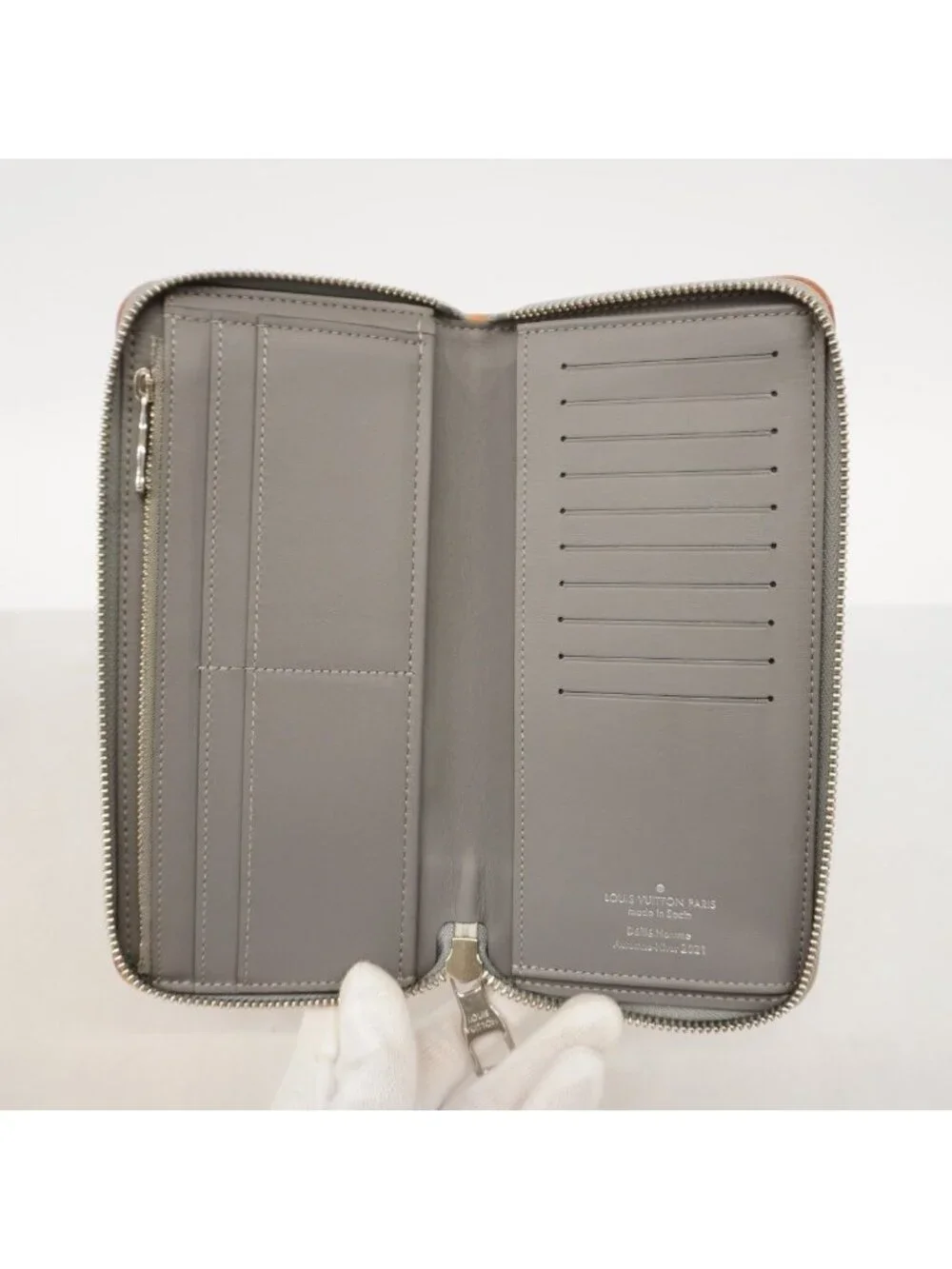 Louis Vuitton Wallet Monogram Mirror Zippy Vertical Silver